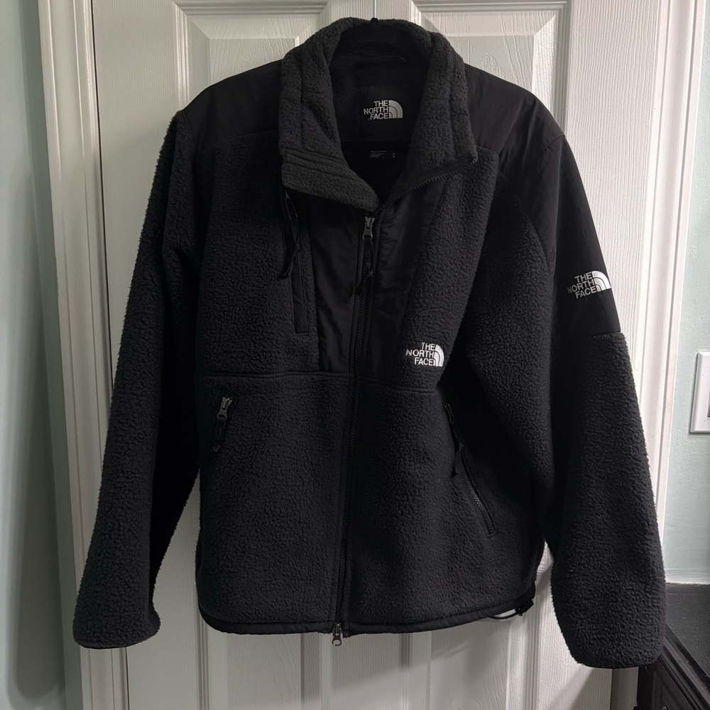 EUC Men’s North Face Retro 94 Denali High Pile Fleece